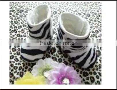 2016 wholesale alibaba bulk order in china soft sale baby boots new born baby shoes