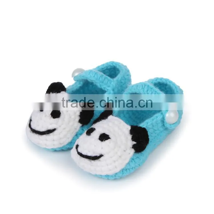 Cute Dog Pattern Hand Crochet Baby Shoes