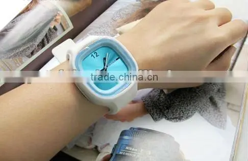 Custom Hot sale logo silicone watch for silicone o clock watch
