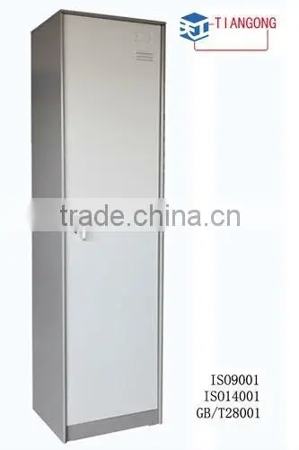 1 Door Round Featheredge Unassembled Metal Locker