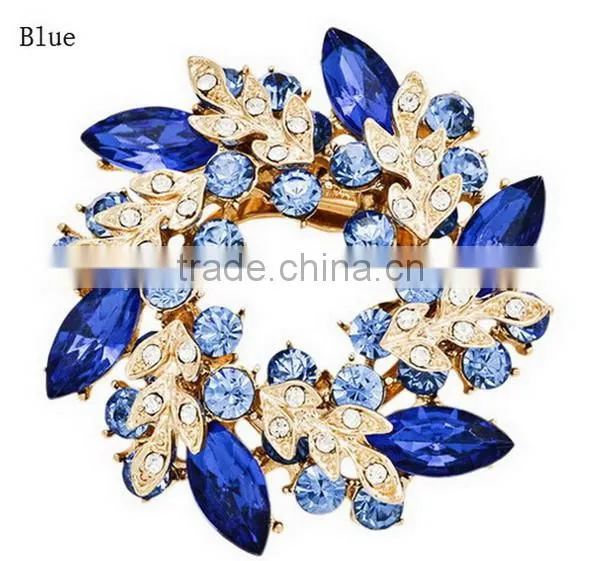2015 fashion high quanlity crystal chinese redbud flower for elegant lady brooch