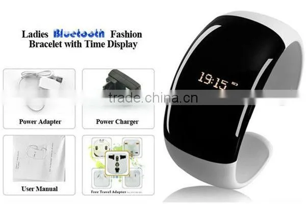 Fashionable Led Bluetooth Bracelet Bluetooth Watch with Caller ID/ Distance Vibration