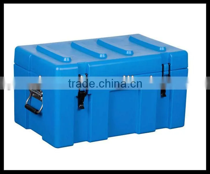 Plastic box
