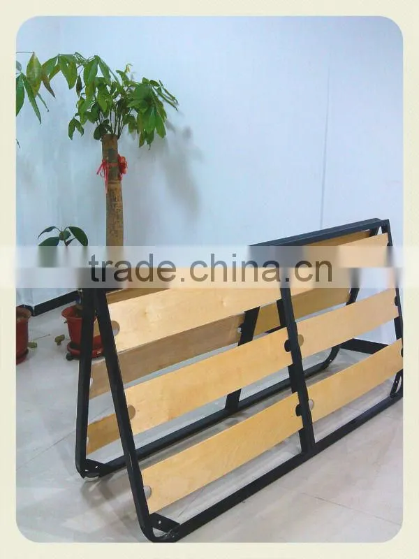 Folding wood slat bed frame