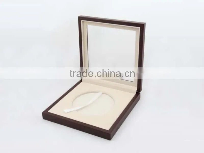 Wooden Gift Boxes For Collector Plates with clear window
