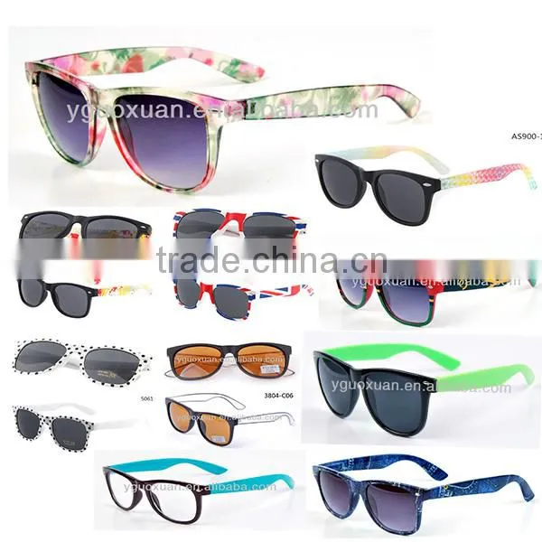 Metal logo embossed Promotional custom UV400 Cat.3 Polarized Sunglasses color