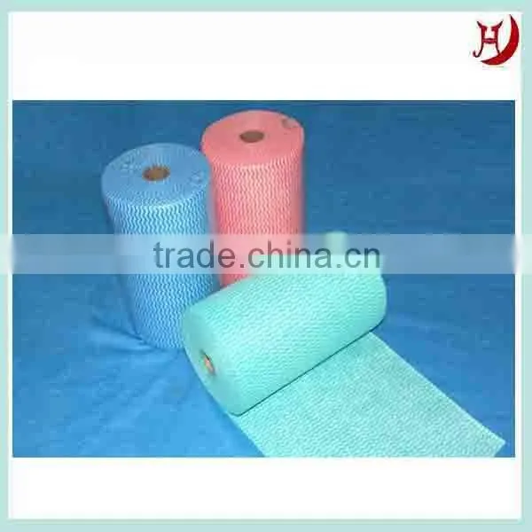 Oil absorbing spunlace nonwoven fabric roll