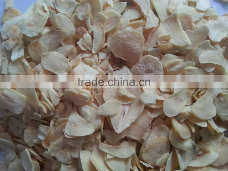 2015 new chinese dehydrated garlic spice garlic flake without root