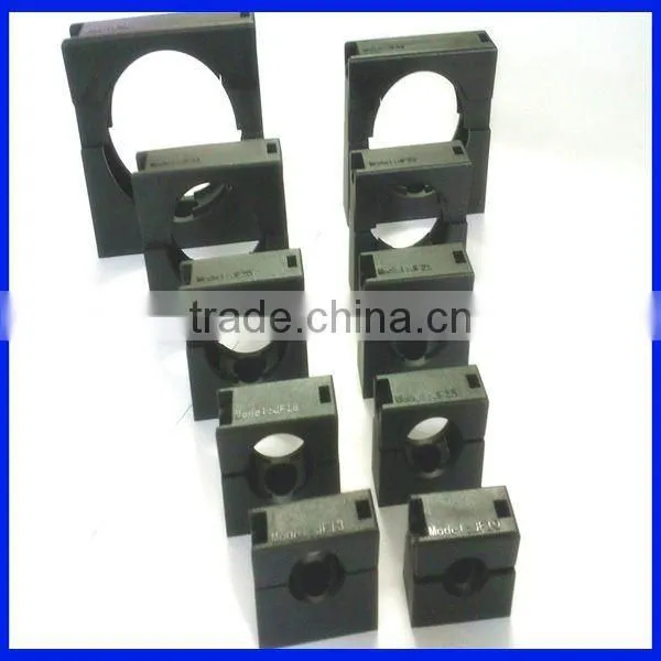 Nipple bracket flexible pipes