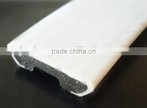 Graphite based fire rated seal strip for fire door