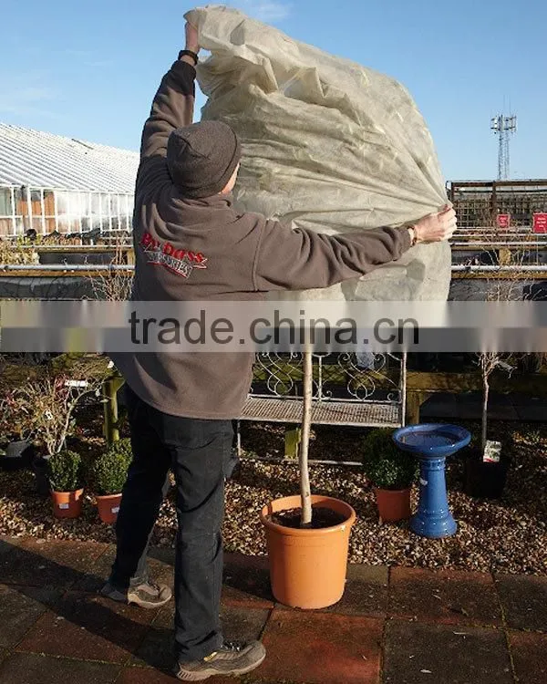 Plant Protection Cover,Winter Fleece Protective Cover, 60 x 80 cm, with draw cord, set of 4