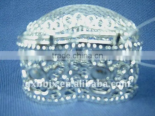 Heart shaped silver wire bussiness gift box