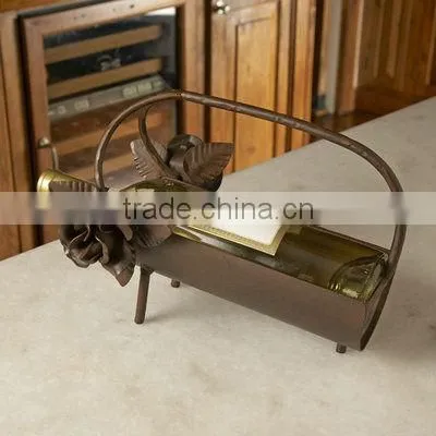 Metal wine holder