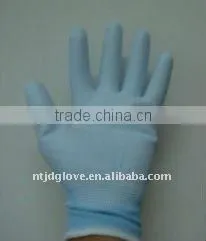 PU GLOVE .13G light blue nylon liner light blue pu coated gloves . working gloves