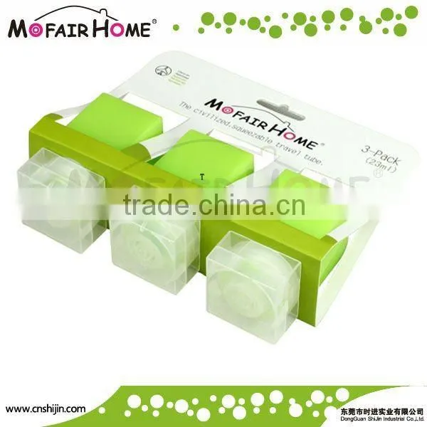 Various Colorful Portable travel kits