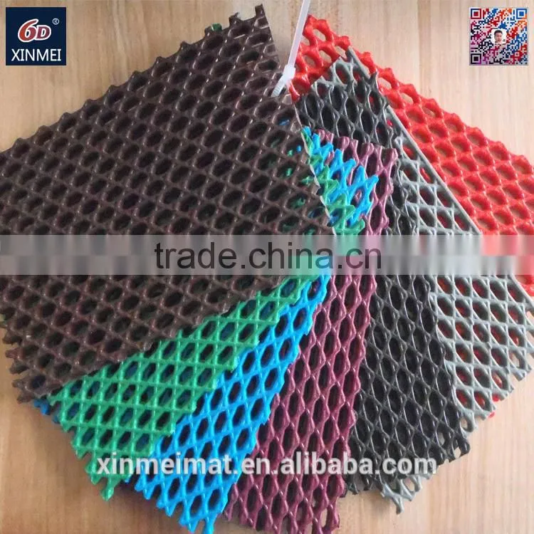 Waterproof hollow out anti slip pvc play mat