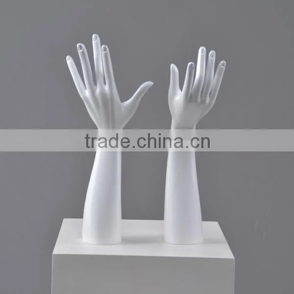 display mannequin hand
