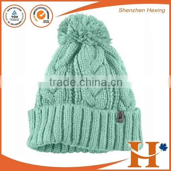Wholesale cable knit beanie with custom pattern design