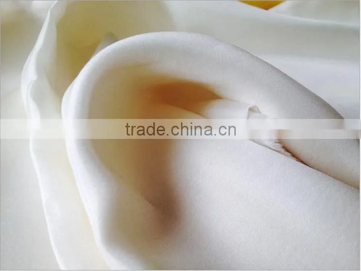 fashion wholesales chinese printed 100% mulberry silk fabric /silk fabric for sleepwear