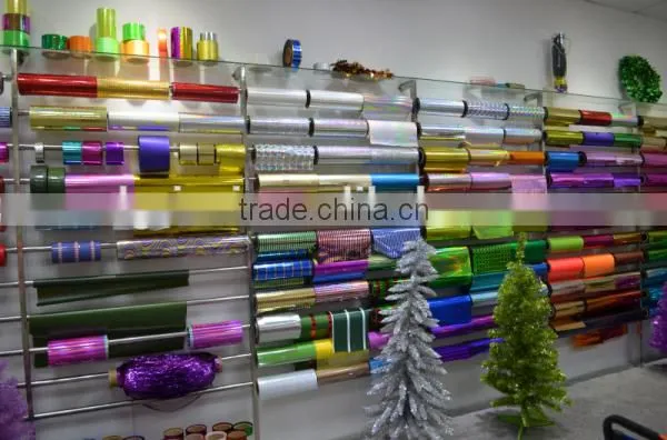 Different Patterns Of High Gloss OPP Holographic Gift Wrapping Film