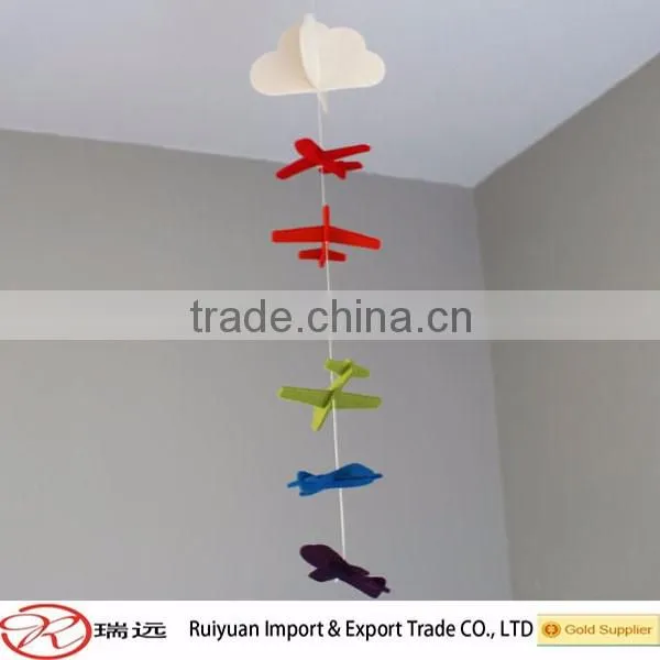Promotion gifts alibaba express felt baby mobile made in china
