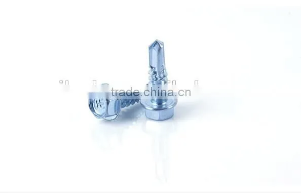 Self drilling screws DIN7504