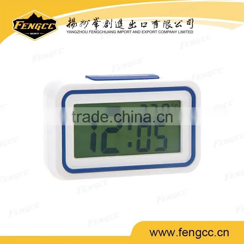 2016 fashionable stylish mini digital cube alarm clock for desktop