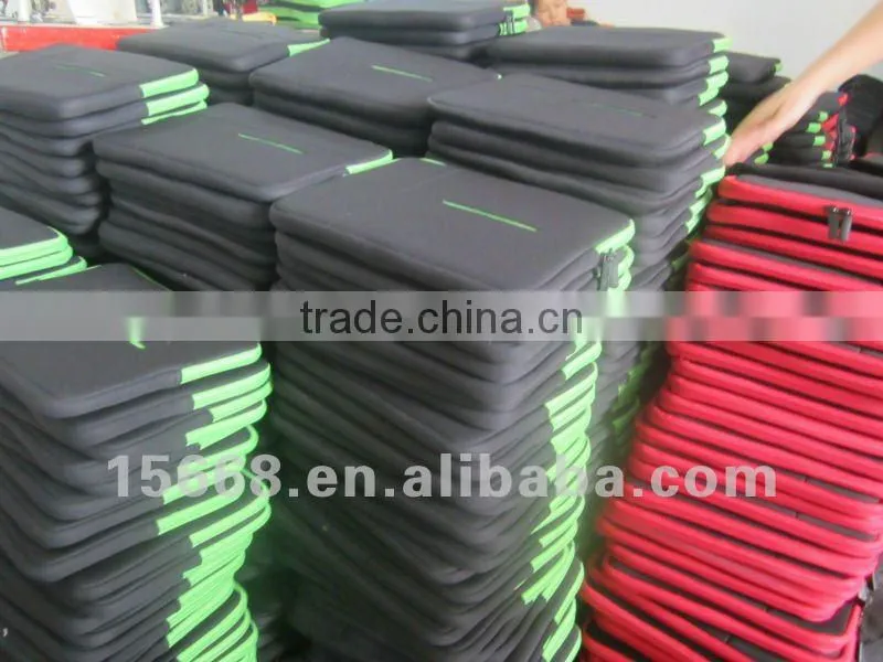 2012 hot sell neoprene anti-shock bubble laptop case