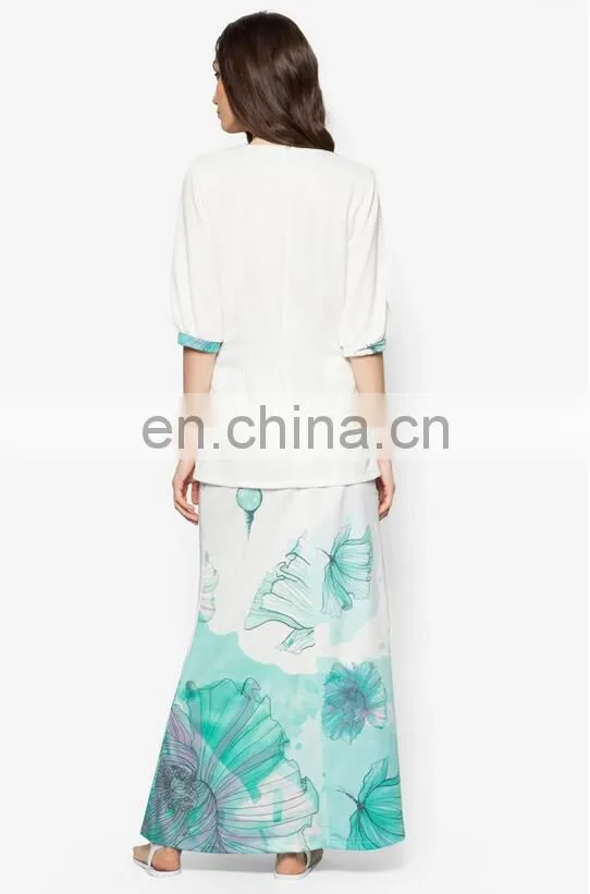 New arrival White fashion Dress digital printing Women Muslimah clothing