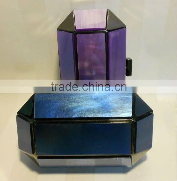 Dongguan bags factory sell beautiful amber resin clutch wallet women love