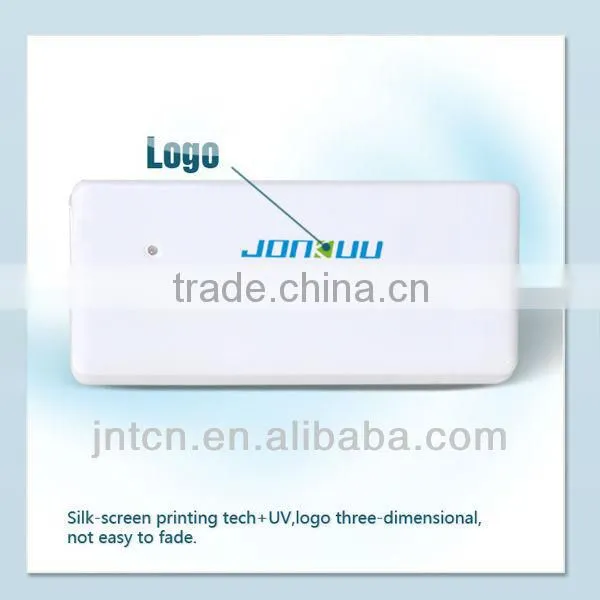 220V 4000/4400/5200/5600mAh unique portable plug-in mobile phone wall charger power bank from Chinese factory MP011