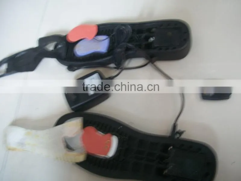 Far infrared heating insoles for boots