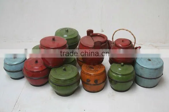 chinese antique red storage box