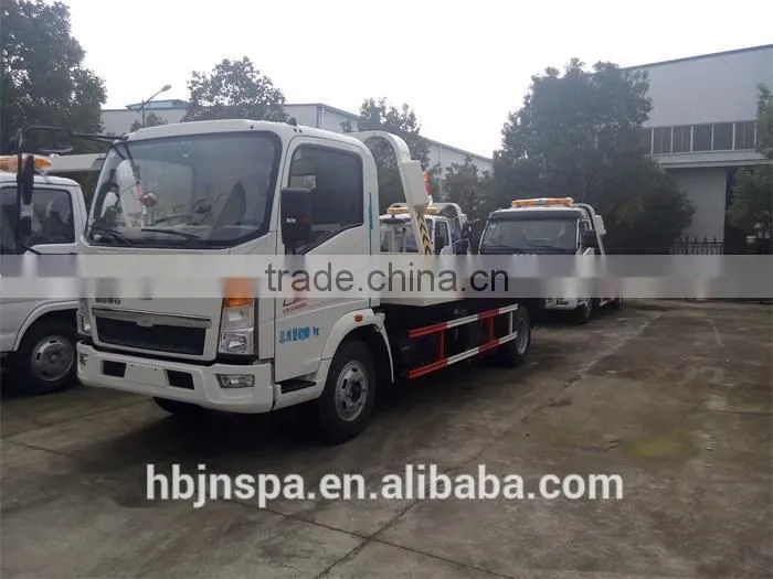 4*2 medium sized vehicle HOWO tow truck