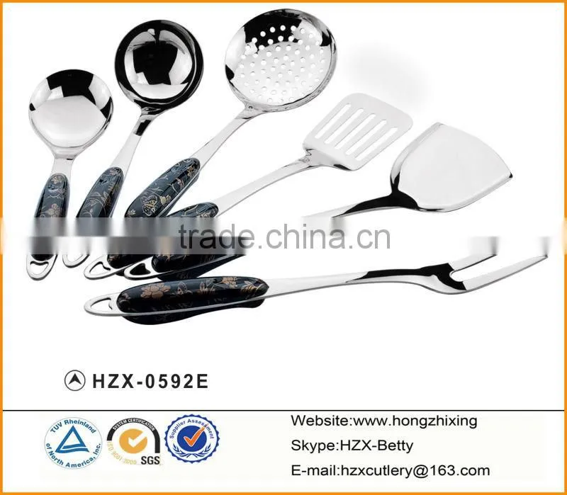 plastic handle stainless steel kitchen tool