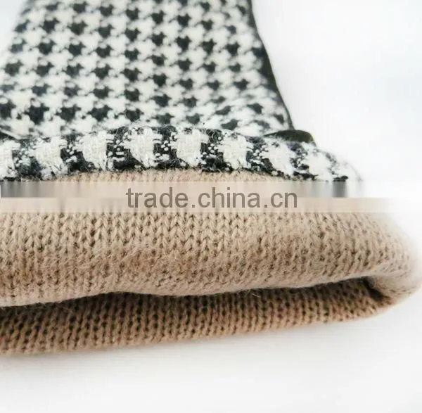 New style wool gloves for women with beautiful and cute embroidery