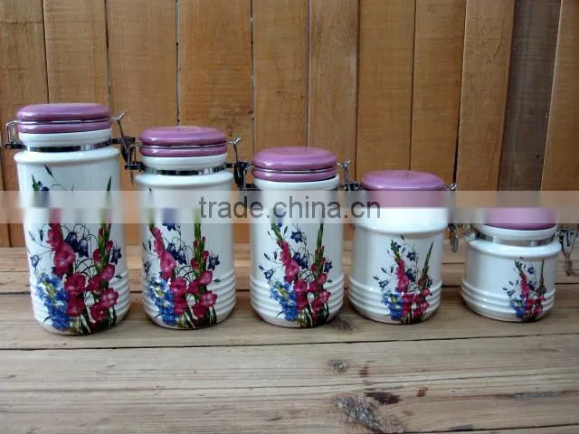 Factory Directly Ceramic Airtight Storage Jar with Metal Slip Lid