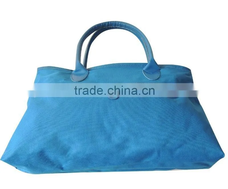 2015 well-sold non-woven fashionable womens weekend bag