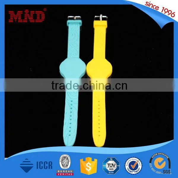 MDSW06 Custom uhf rfid silicone wristband/passive nfc bracelet