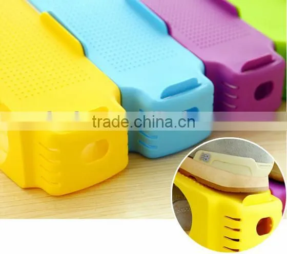Thick Plastic One-piece Shoe Stand , Shoe Storage Rack