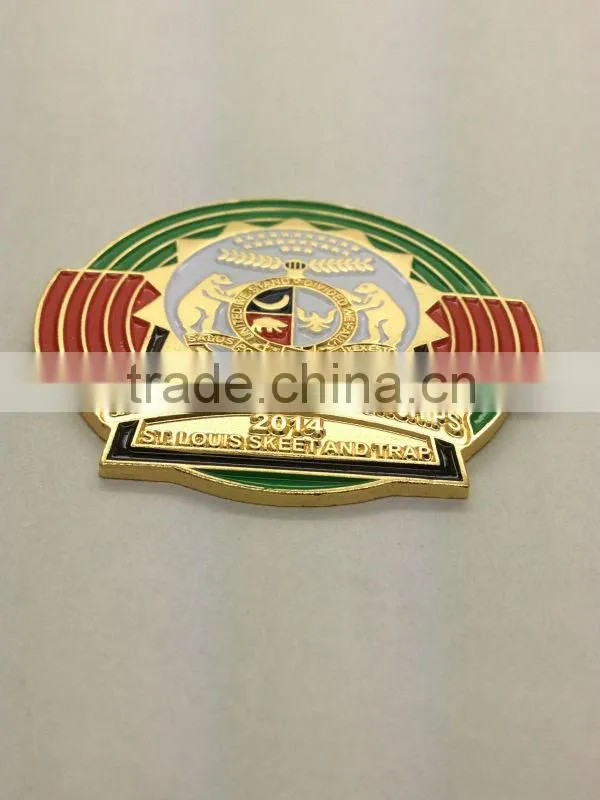 2014 GOLD Custom Soft Enamel Metal Badge /gold lapel pins