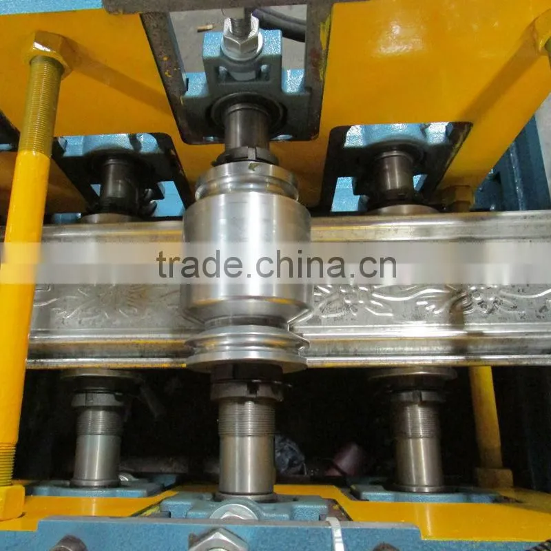 Roll Up Metal Door Forming Machine