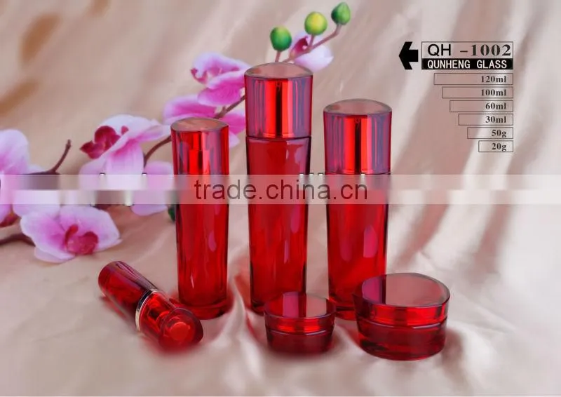 Factory outlets of various styles of glass bottles, can be customized