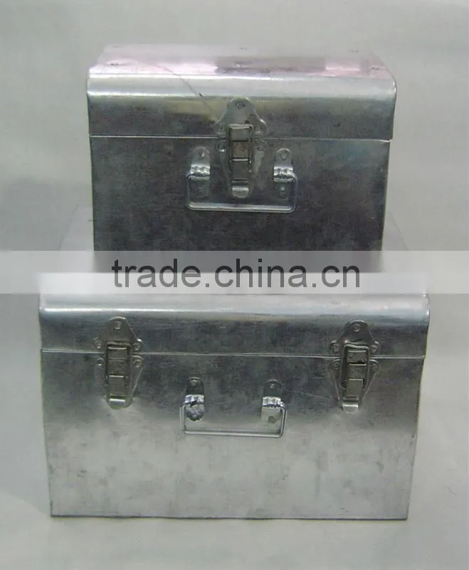 metal hamper, box,trunk box,metal trunk box,storage box,metal box with lid,trunk box