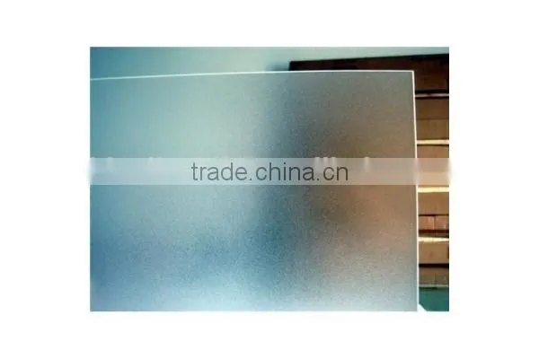 Extra clear solar panel tempered glass