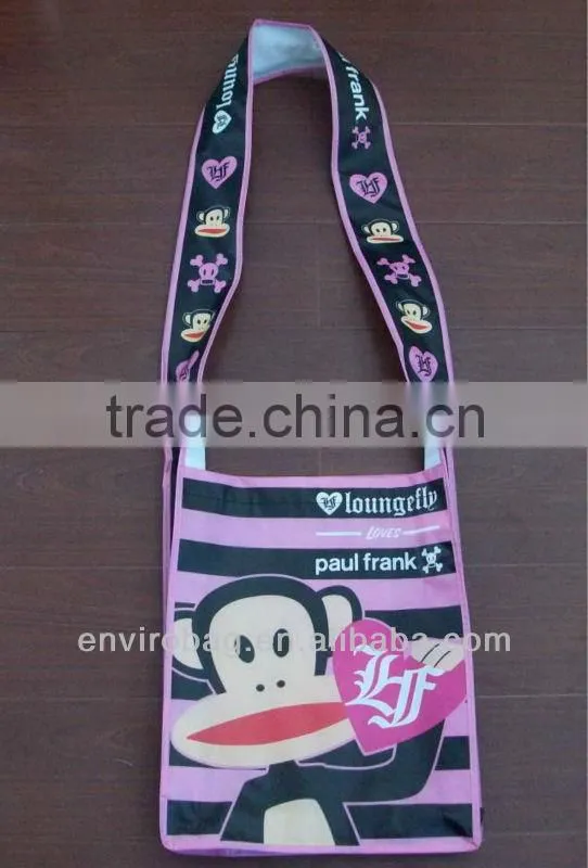 Shoulder Bag Non Woven w/ Flap