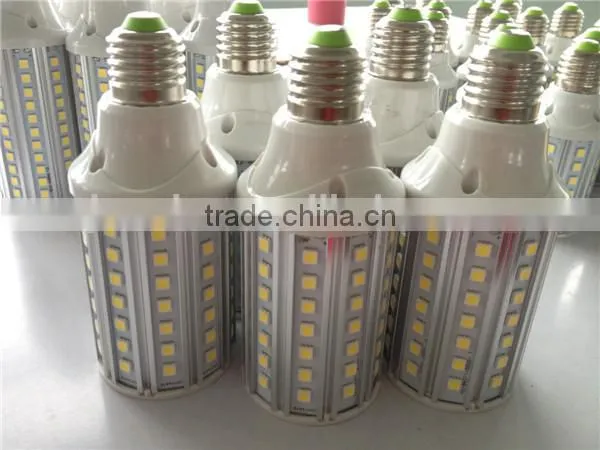 E27 5050 7.5W Led Corn Lamp with 700LM