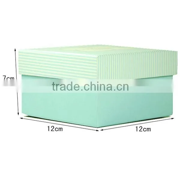 Europe Stype Silver Pressed Paper Gift Box