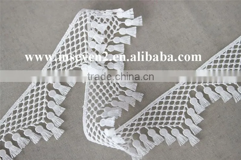 perfect style tassel lace trim 100% polyester embroidery triangle shaped lace in white for garment
