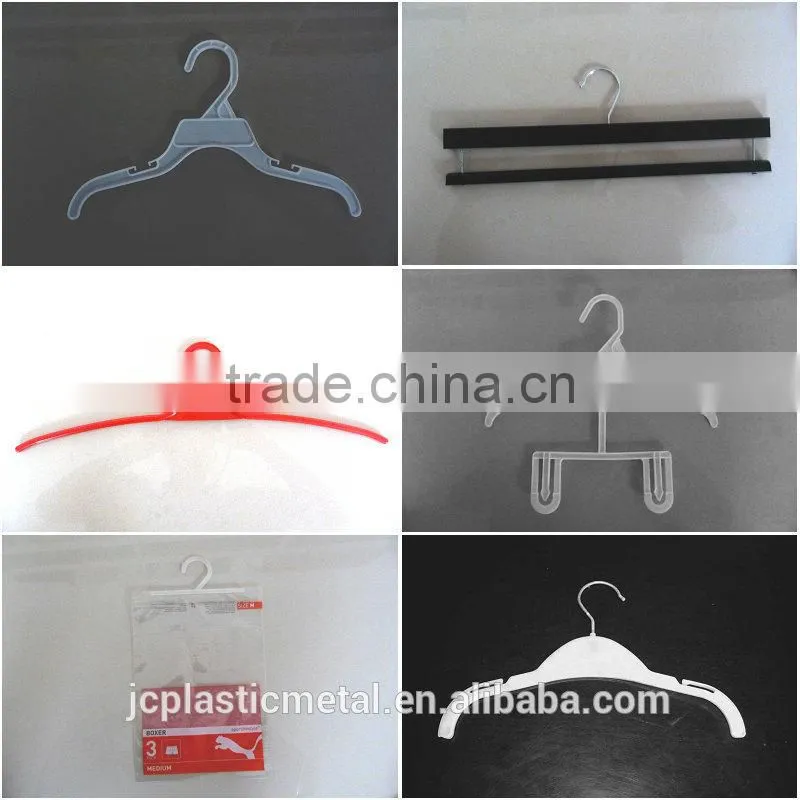 plastic poster hangers for different colthes